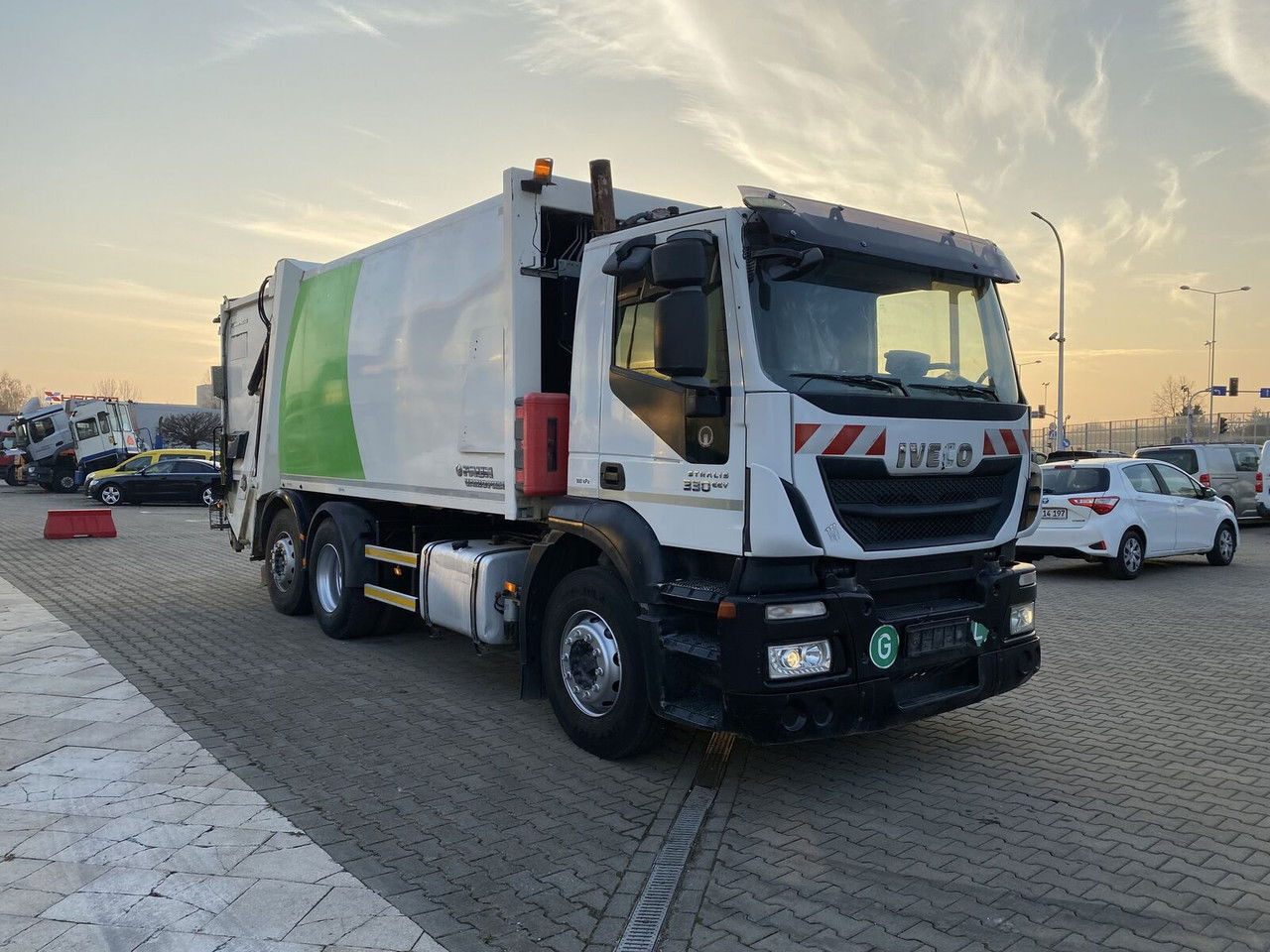 IVECO Stralis 330 EEV / NO Rust / Works Great / 1 Owner - شاحنة القمامة: صور 5 IVECO Stralis 330 EEV / NO Rust / Works Great / 1 Owner - شاحنة القمامة: صور 5