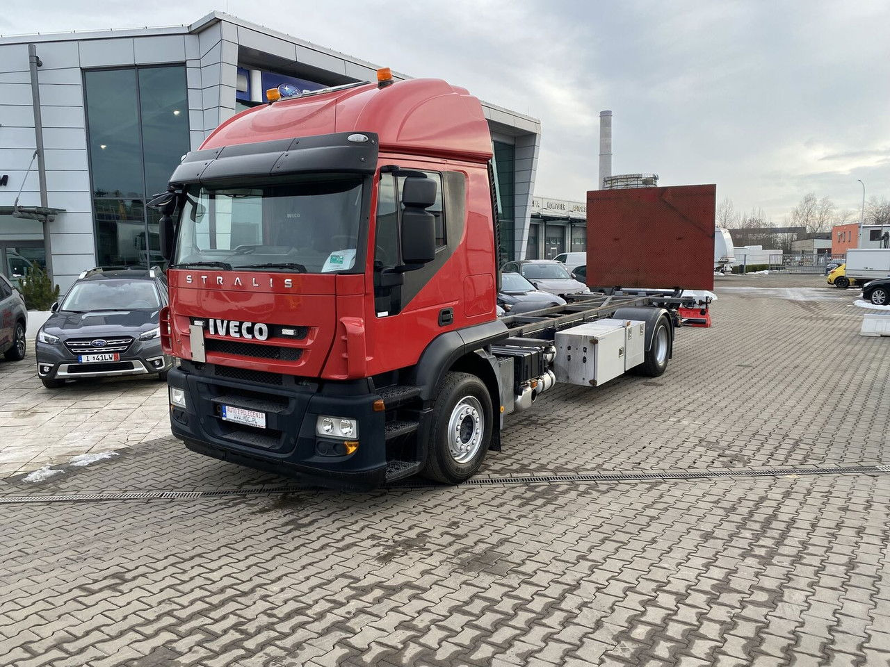 IVECO Stralis 360 AT 190 / Euro 5 / NEW Service / Long Frame - الشاسيه شاحنة: صور 1 IVECO Stralis 360 AT 190 / Euro 5 / NEW Service / Long Frame - الشاسيه شاحنة: صور 1
