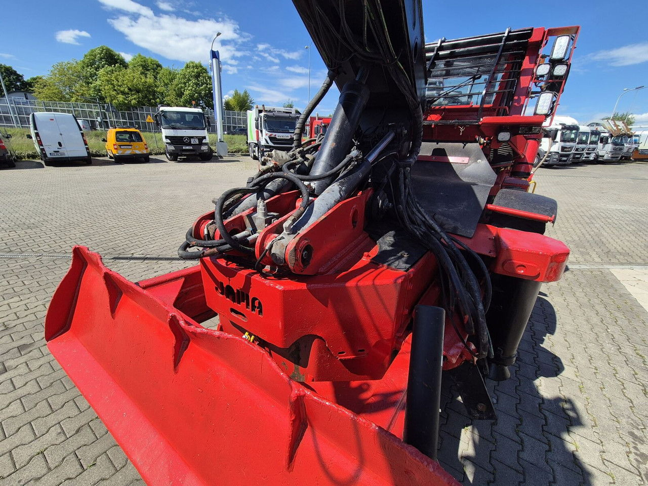 ماكينات التعدين JAMA Diversen SBU8000 / Scaler / Epiroc Hammer Jama SBU8000 / Scaler / Epiroc Hammer: صور 23 ماكينات التعدين JAMA Diversen SBU8000 / Scaler / Epiroc Hammer Jama SBU8000 / Scaler / Epiroc Hammer: صور 23