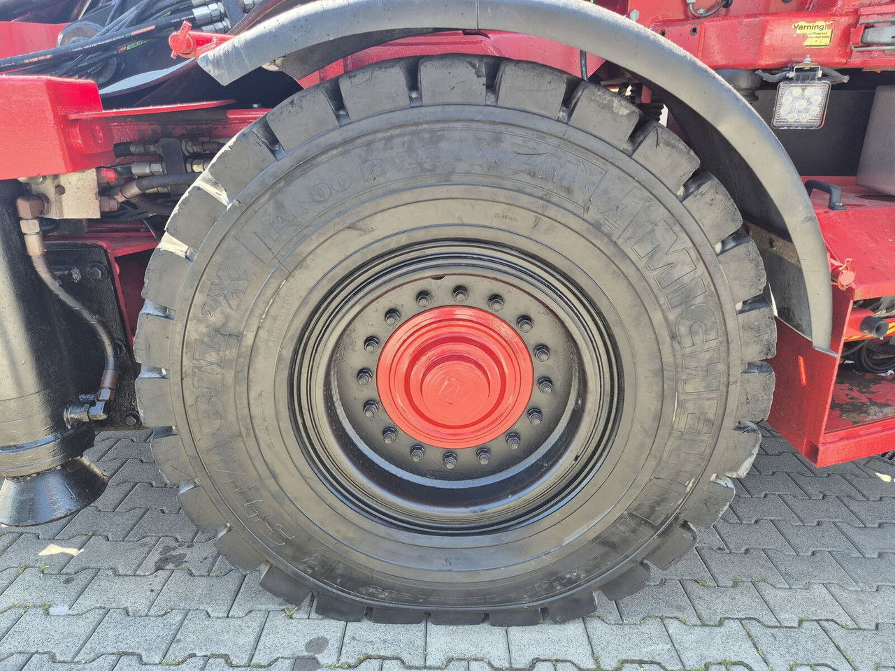 ماكينات التعدين JAMA Diversen SBU8000 / Scaler / Epiroc Hammer Jama SBU8000 / Scaler / Epiroc Hammer: صور 21 ماكينات التعدين JAMA Diversen SBU8000 / Scaler / Epiroc Hammer Jama SBU8000 / Scaler / Epiroc Hammer: صور 21