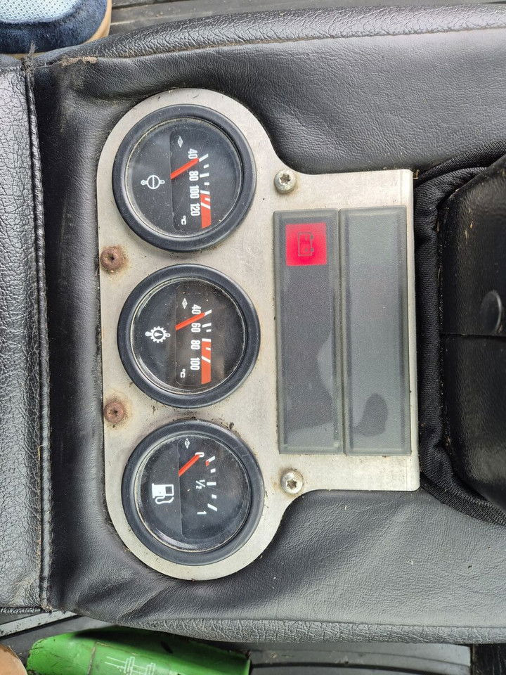 جزازة المروج John Deere 1905 1905: صور 24