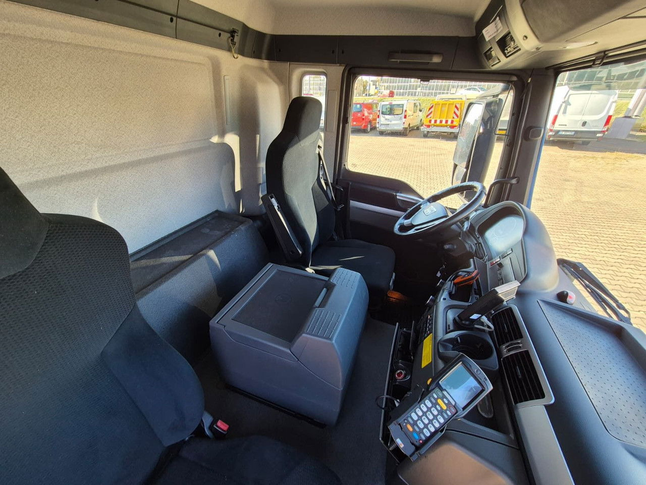 MAN TGS 26.320 24 EP / Frigoblock / 1 Owner / Serviced إيجار MAN TGS 26.320 24 EP / Frigoblock / 1 Owner / Serviced: صور 21