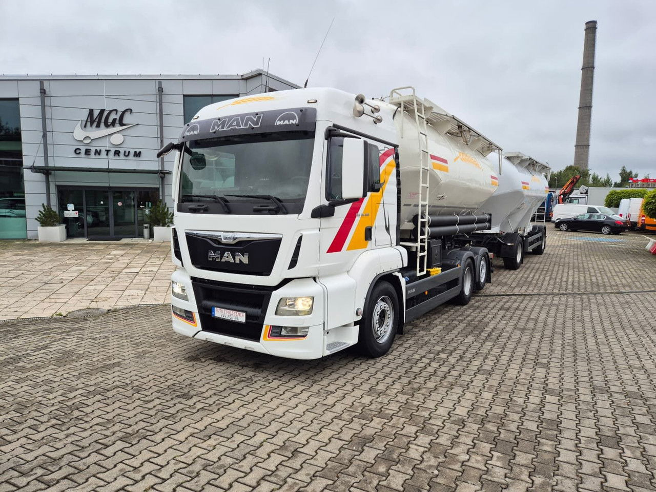 MAN TGS 26.480 Spritzer / 1 Owner /for transporting bulk materials - شاحنة: صور 5 MAN TGS 26.480 Spritzer / 1 Owner /for transporting bulk materials - شاحنة: صور 5