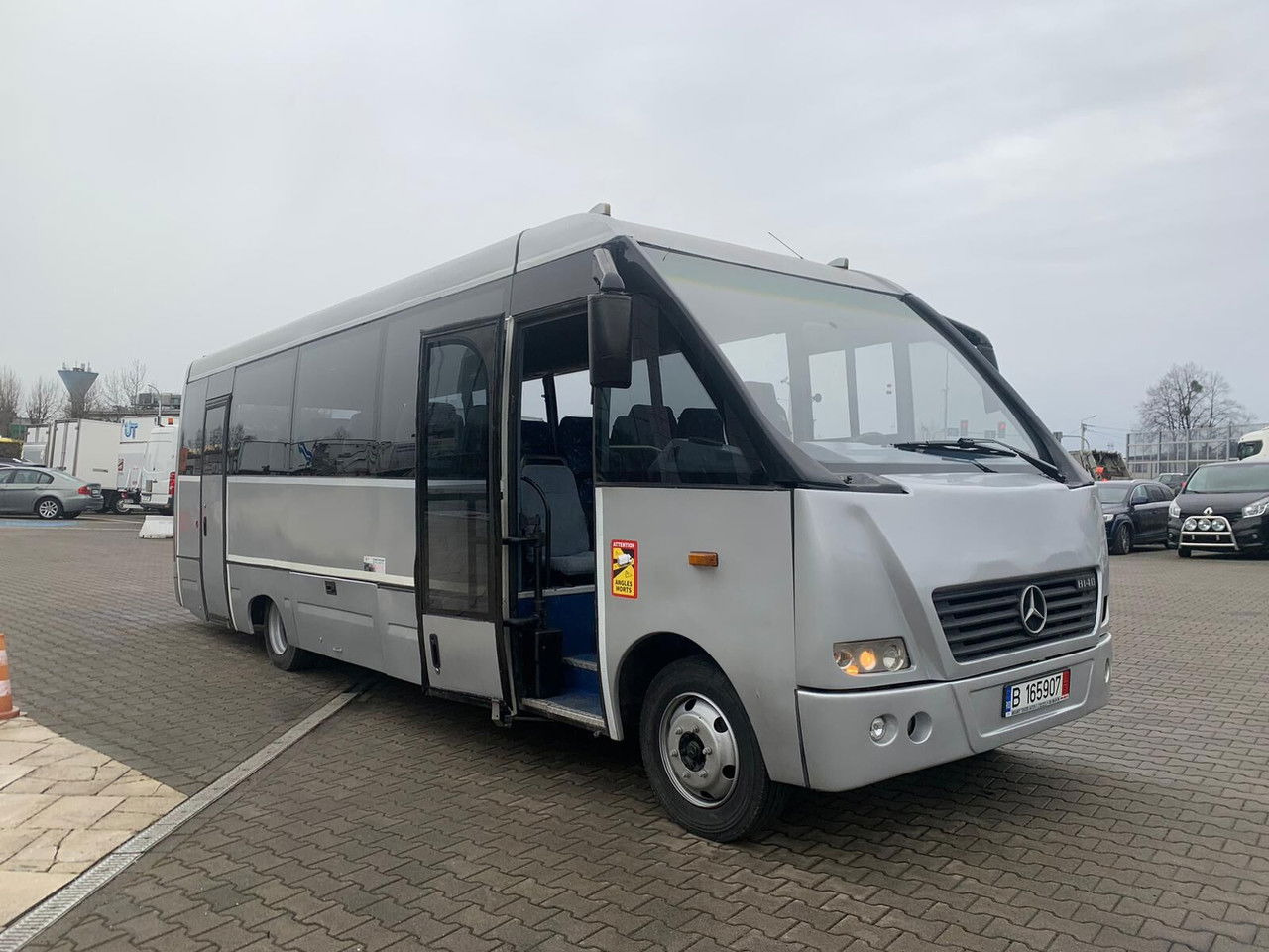 Mercedes-Benz Vario 814 814D, Mediano, Cibro, Vario,33 seats, E4, Wide Body - باص النقل بين المدن: صور 1 Mercedes-Benz Vario 814 814D, Mediano, Cibro, Vario,33 seats, E4, Wide Body - باص النقل بين المدن: صور 1