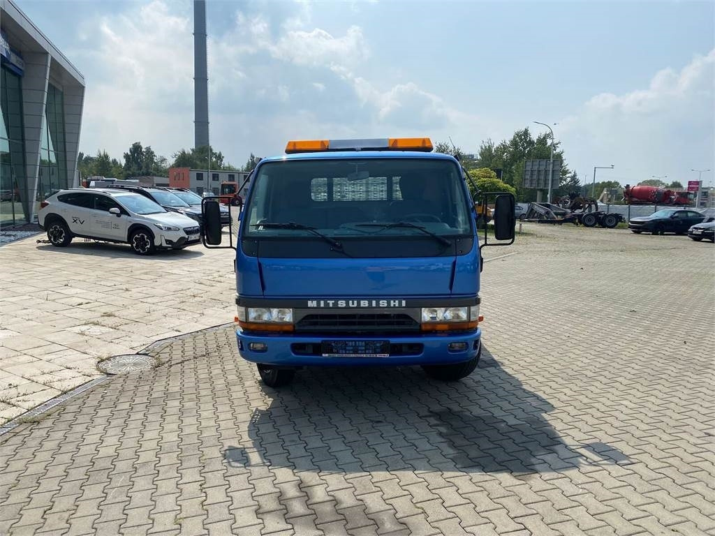 Mitsubishi Canter 3,0 D MOBILE PLATFORM / HYDRAULIC / CARS AN  إيجار Mitsubishi Canter 3,0 D MOBILE PLATFORM / HYDRAULIC / CARS AN: صور 8