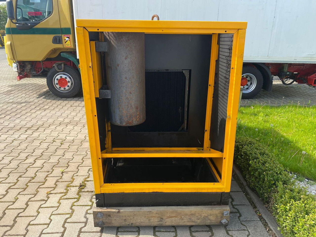 مجموعة المولدات SDMO NS 60 W M, Silent generator 60kVA, 48KW NS 60 W M, Silent generator 60kVA,: صور 8