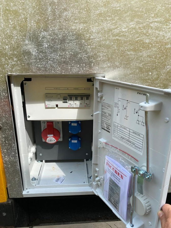 مجموعة المولدات SDMO NS 60 W M, Silent generator 60kVA, 48KW NS 60 W M, Silent generator 60kVA,: صور 21