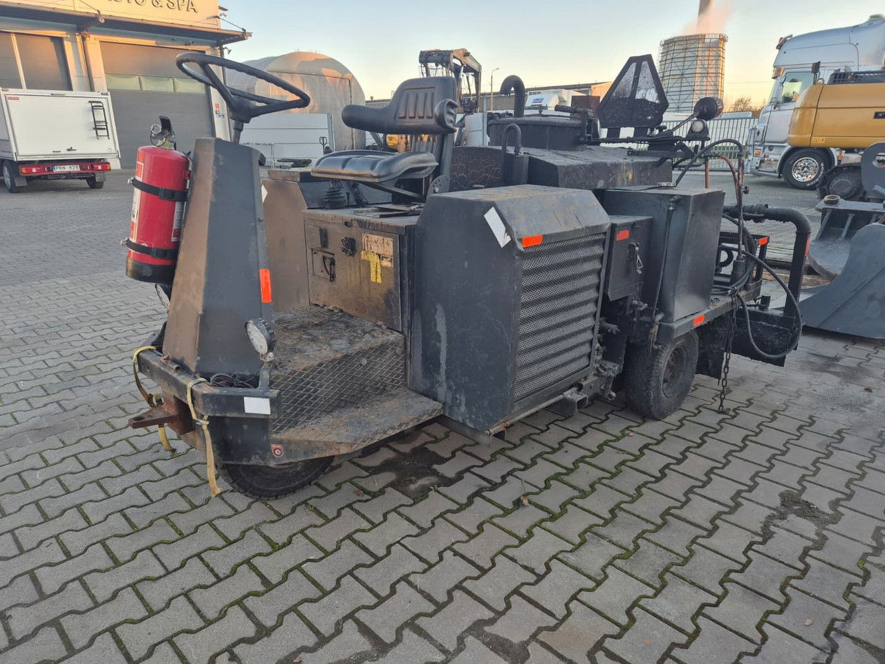 Savalco HM10HD / 1999 / 1 Owner Savalco HM10HD / 1999 / 1 Owner - موزع الأسفلت: صور 1 Savalco HM10HD / 1999 / 1 Owner Savalco HM10HD / 1999 / 1 Owner - موزع الأسفلت: صور 1