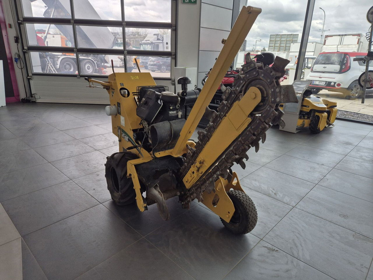 Vermeer RT 100 / Trench SAW / Mini Chain Excavator / IDE AL FOR Cables - خندقکن: صور 4 Vermeer RT 100 / Trench SAW / Mini Chain Excavator / IDE AL FOR Cables - خندقکن: صور 4