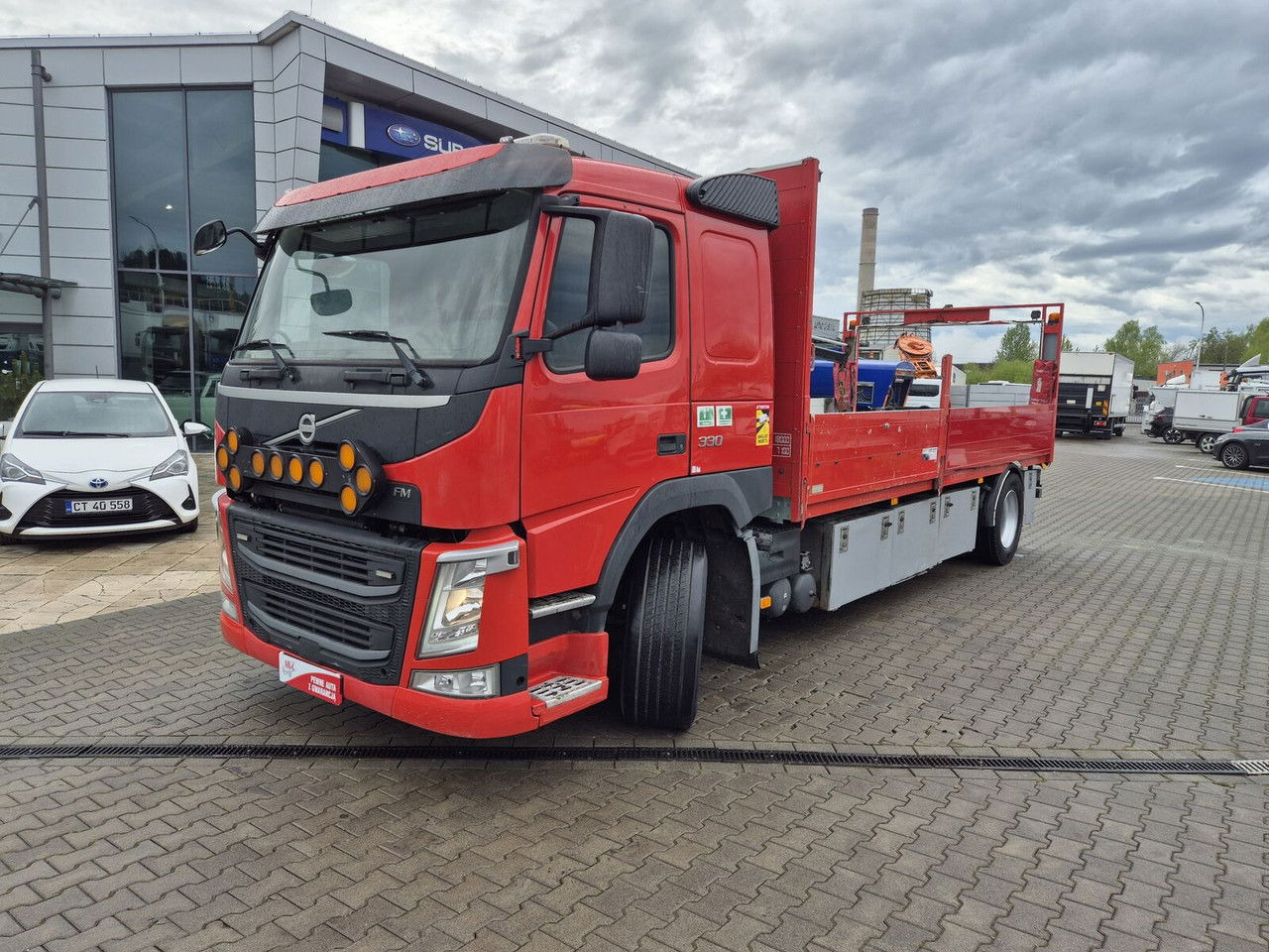 Volvo FM 330 Webasto / HDS Hiab / 1 Owner Volvo FM 330 Webasto / HDS Hiab / 1 Owner - شاحنات مسطحة, شاحنة كرين: صور 3 Volvo FM 330 Webasto / HDS Hiab / 1 Owner Volvo FM 330 Webasto / HDS Hiab / 1 Owner - شاحنات مسطحة, شاحنة كرين: صور 3
