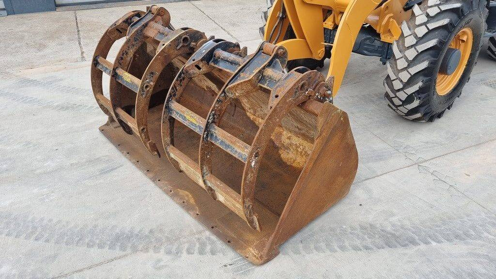 Case 321F - NEW Tyres - اللودر بعجل: صور 2 Case 321F - NEW Tyres - اللودر بعجل: صور 2