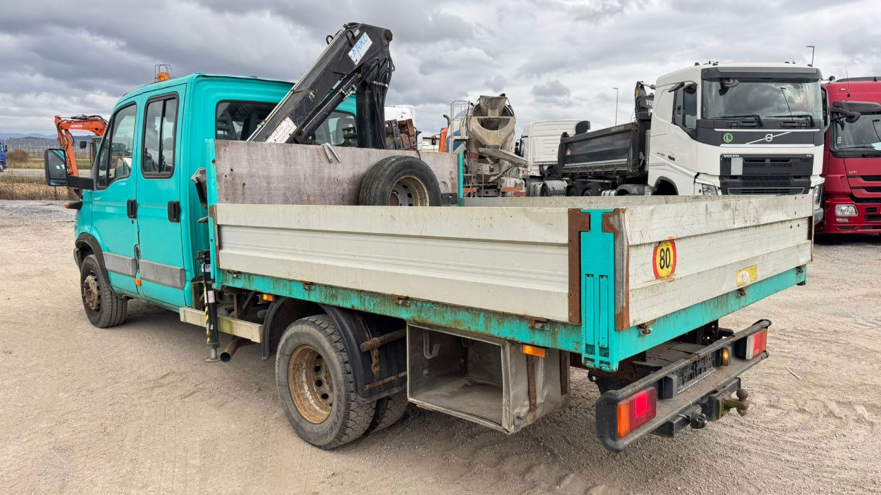 Iveco Daily 65 C15 stake body - Hiab 045-3 - 7.5M - الشاحنات الصغيرة المسطحة, الشاحنات الصغيرة كابينة مزدوجة: صور 5 Iveco Daily 65 C15 stake body - Hiab 045-3 - 7.5M - الشاحنات الصغيرة المسطحة, الشاحنات الصغيرة كابينة مزدوجة: صور 5