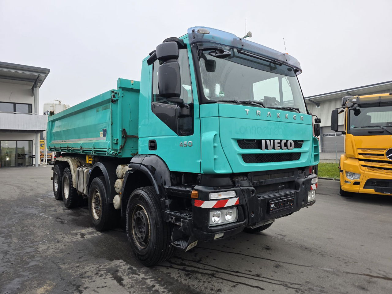 Iveco Trakker AD340T45 8x4 bordmatic tipper - retarder - قلابات: صور 3 Iveco Trakker AD340T45 8x4 bordmatic tipper - retarder - قلابات: صور 3