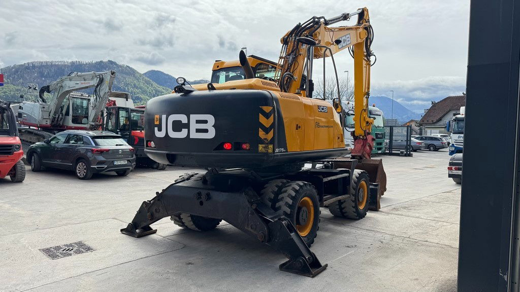 JCB JS175W - 2019 Year - 6640 Hours - Stabilizers - حفارة على عجلات: صور 2 JCB JS175W - 2019 Year - 6640 Hours - Stabilizers - حفارة على عجلات: صور 2