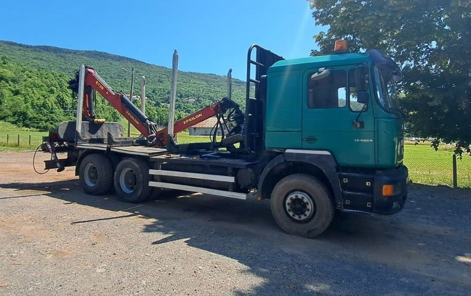 MAN 33.464 6x4 forest truck - Complete Spring - Epsilon E128 + scissors - شاحنة قطع الأشجار: صور 2 MAN 33.464 6x4 forest truck - Complete Spring - Epsilon E128 + scissors - شاحنة قطع الأشجار: صور 2