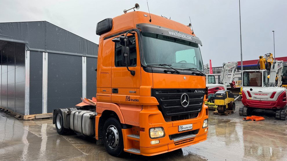 Mercedes-Benz Actros 1844 4x2 - tractor unit - retarder - شاحنة جرار: صور 3 Mercedes-Benz Actros 1844 4x2 - tractor unit - retarder - شاحنة جرار: صور 3