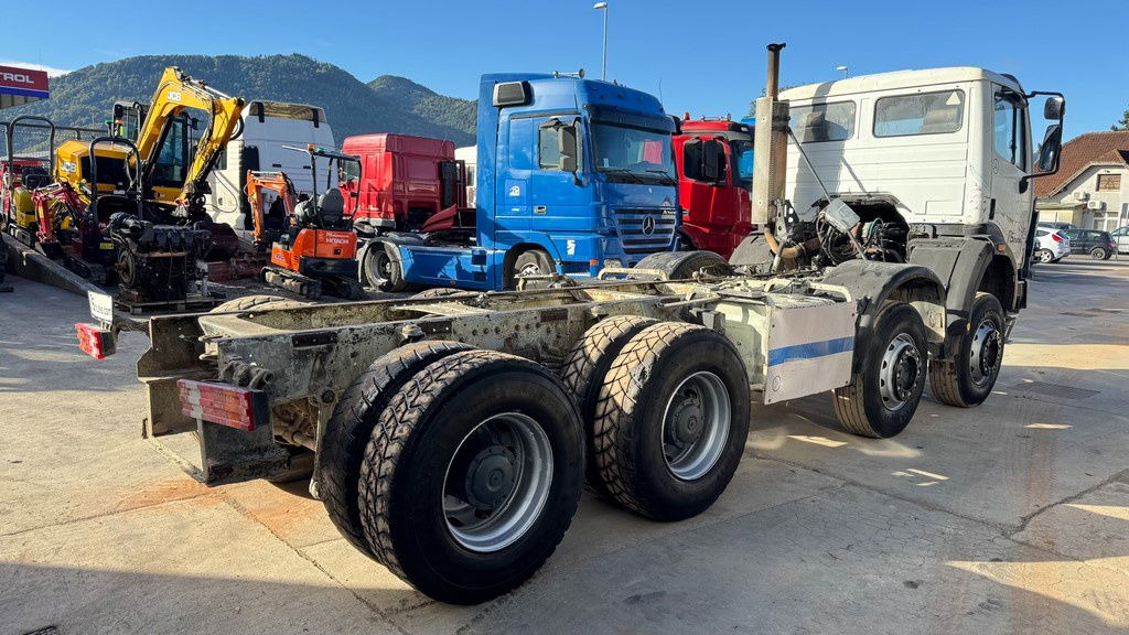 Mercedes-Benz SK 3234 8x4 chassis - الشاسيه شاحنة: صور 5 Mercedes-Benz SK 3234 8x4 chassis - الشاسيه شاحنة: صور 5