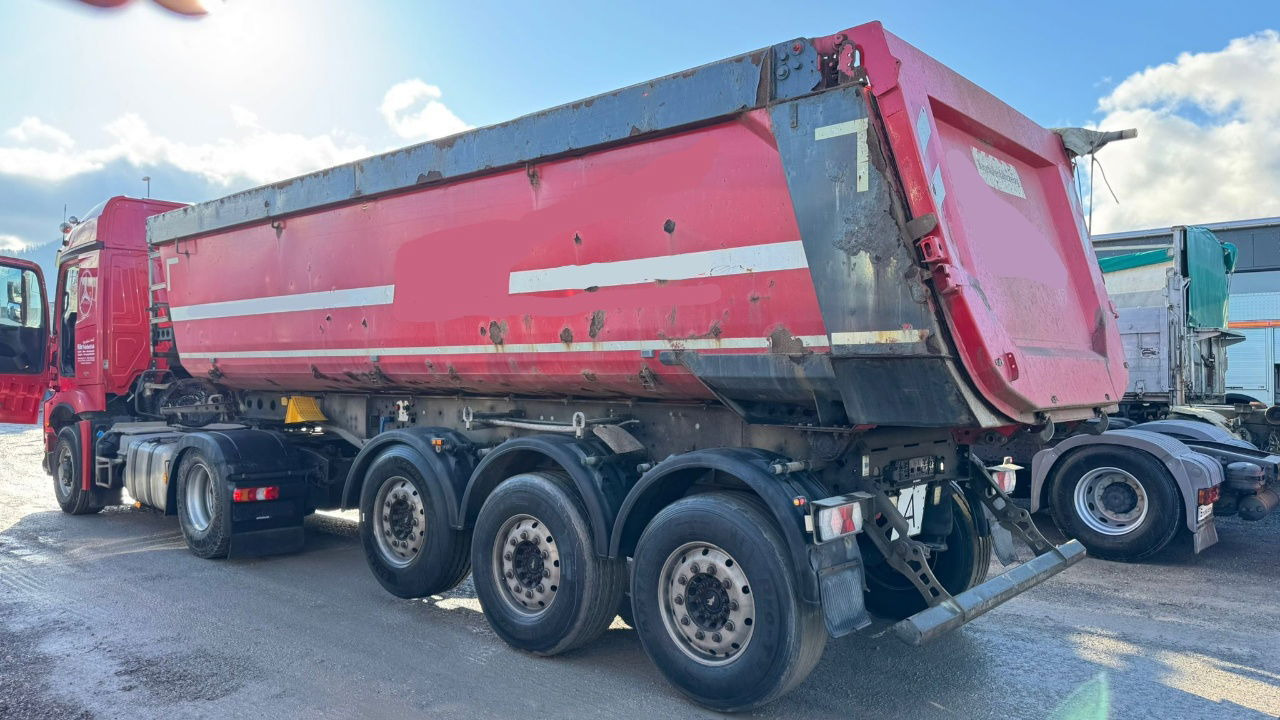 Schmitz Cargobull SGF S3 - taurpaulin - قلابة نصف مقطورة: صور 4 Schmitz Cargobull SGF S3 - taurpaulin - قلابة نصف مقطورة: صور 4