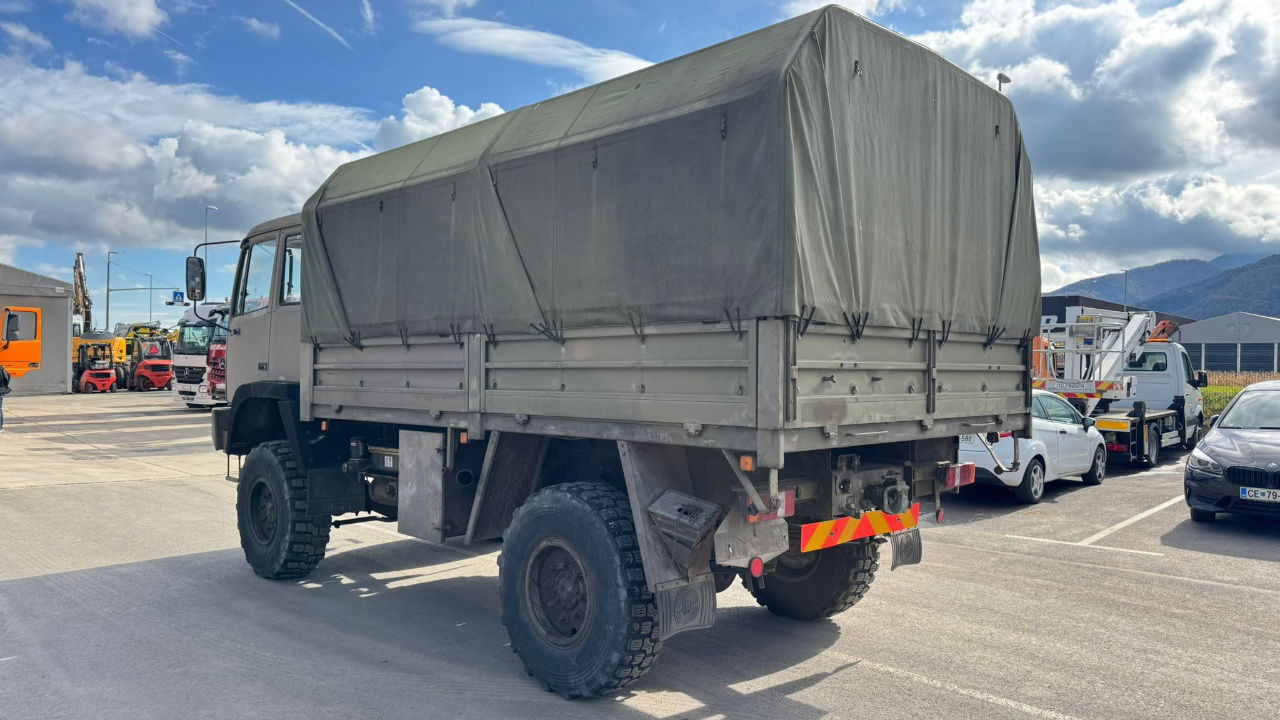 Steyr 12M18 4X4 stake body -  truck - شاحنة ستارة: صور 5 Steyr 12M18 4X4 stake body -  truck - شاحنة ستارة: صور 5