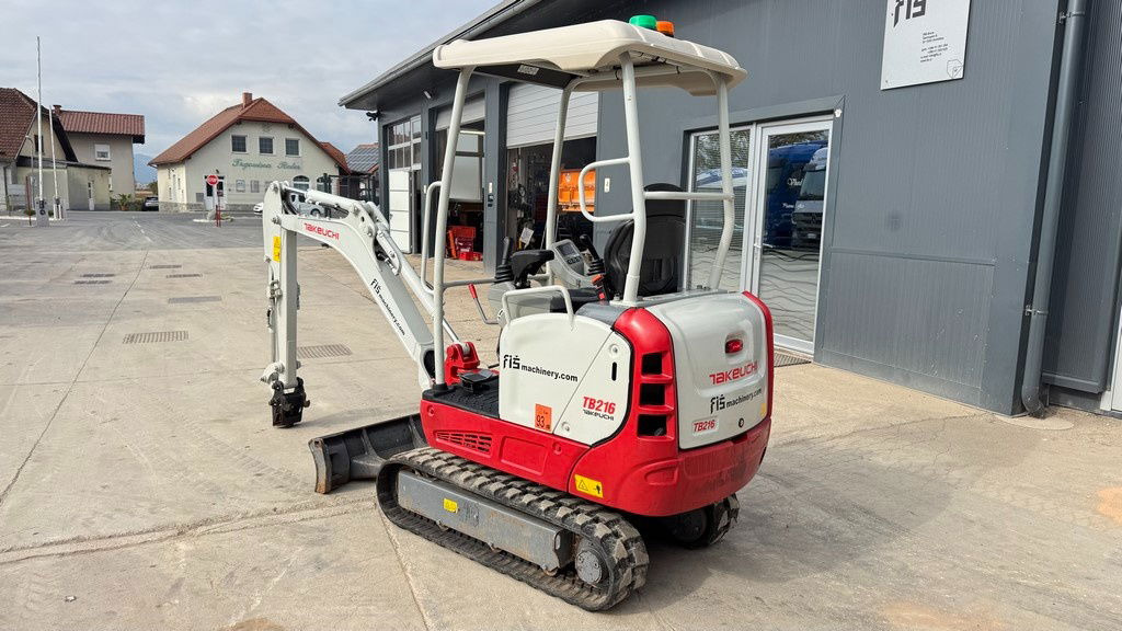 Takeuchi TB216 - 2022 Year - 765 Hours - حفارة مصغرة: صور 4 Takeuchi TB216 - 2022 Year - 765 Hours - حفارة مصغرة: صور 4