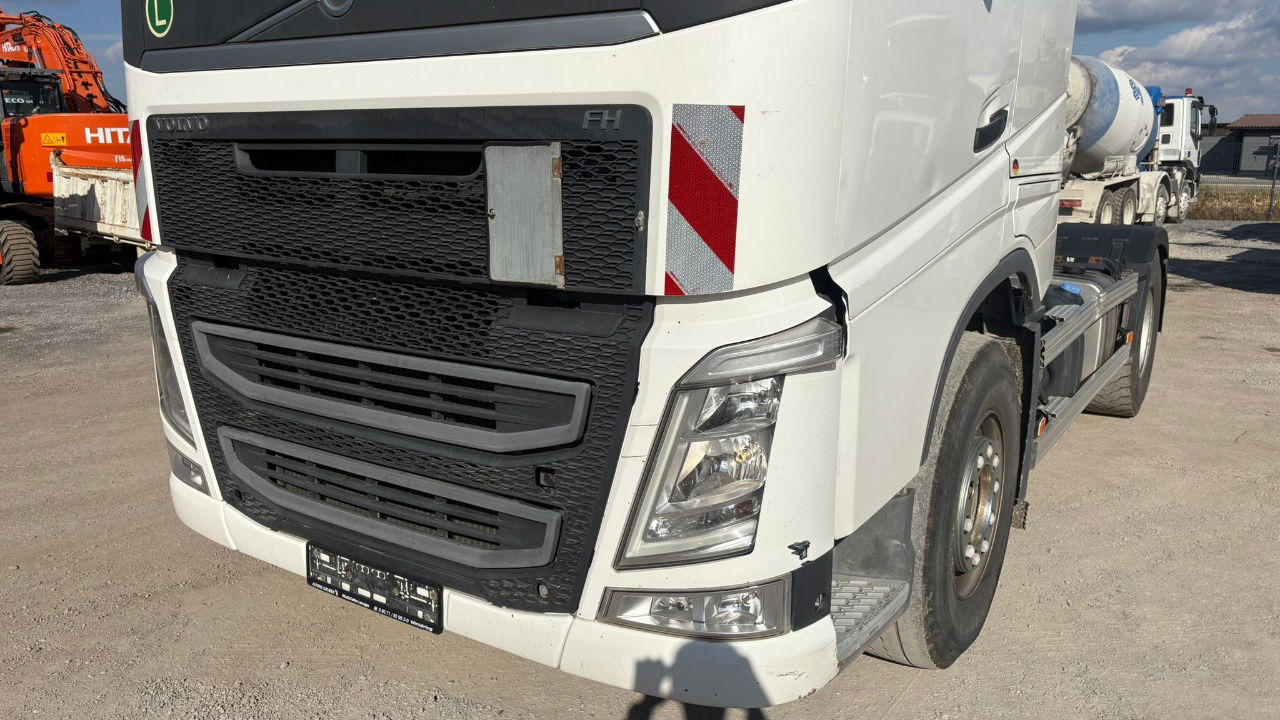 Volvo FH 460 4x2 tractor unit - tipper hydraulics - شاحنة جرار: صور 2 Volvo FH 460 4x2 tractor unit - tipper hydraulics - شاحنة جرار: صور 2