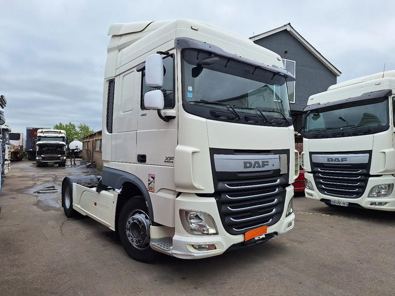 DAF XF 460 XF 460 - شاحنة جرار: صور 3 DAF XF 460 XF 460 - شاحنة جرار: صور 3