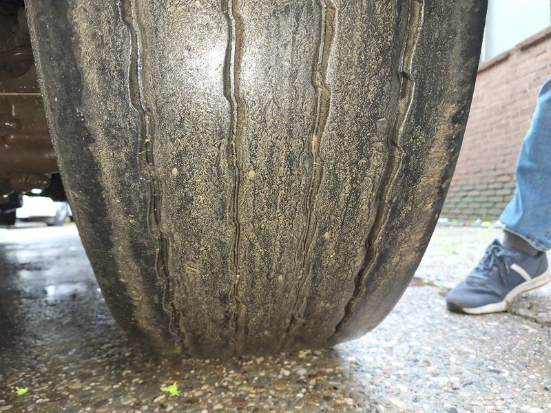 نصف مقطورة صهريج لنقل القار Magyar S34FD13: صور 12