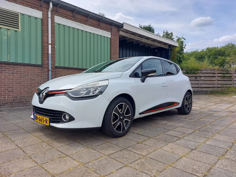 Renault Clio Clio 0.9 TCE - هاتشباك: صور 1 Renault Clio Clio 0.9 TCE - هاتشباك: صور 1
