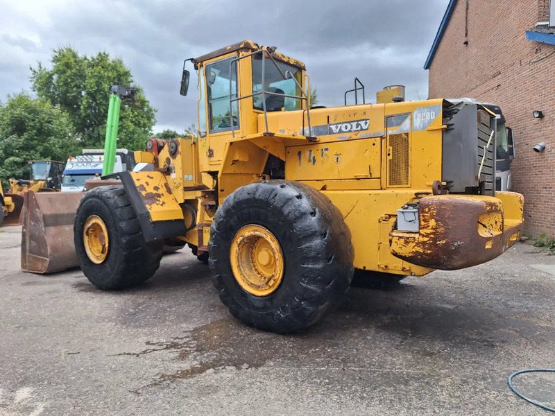 Volvo L220D - اللودر بعجل: صور 4 Volvo L220D - اللودر بعجل: صور 4