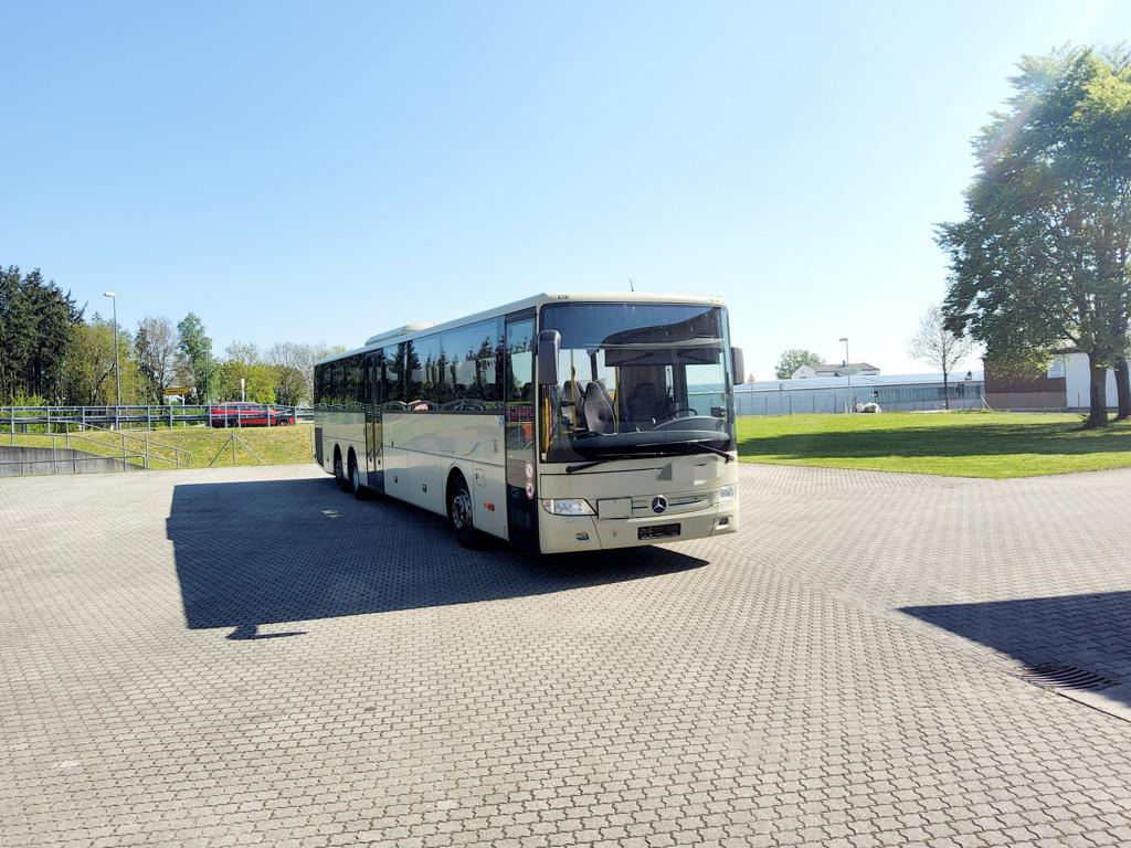 Mercedes Benz O 550 Integro L 65 Sitze / 360 PS-Euro 6 / Lift / Automatik - باص النقل بين المدن: صور 1 Mercedes Benz O 550 Integro L 65 Sitze / 360 PS-Euro 6 / Lift / Automatik - باص النقل بين المدن: صور 1
