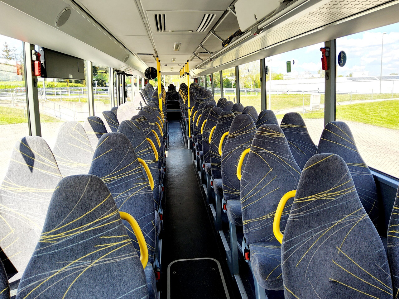 Mercedes Benz O 550 Integro L 65 Sitze / 360 PS-Euro 6 / Lift / Automatik - باص النقل بين المدن: صور 5 Mercedes Benz O 550 Integro L 65 Sitze / 360 PS-Euro 6 / Lift / Automatik - باص النقل بين المدن: صور 5