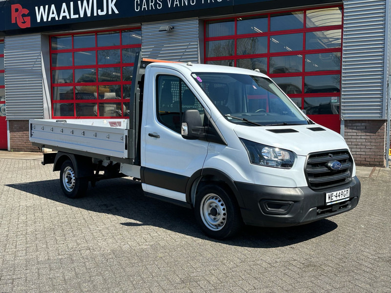 Ford Transit - الشاحنات الصغيرة المسطحة: صور 1 Ford Transit - الشاحنات الصغيرة المسطحة: صور 1