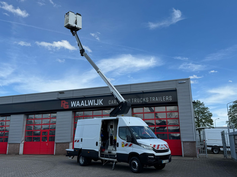 Iveco 70C15H 2 persoonslift, Electric/Hydraulic lift K 42 Hybrid - شاحنة: صور 4 Iveco 70C15H 2 persoonslift, Electric/Hydraulic lift K 42 Hybrid - شاحنة: صور 4