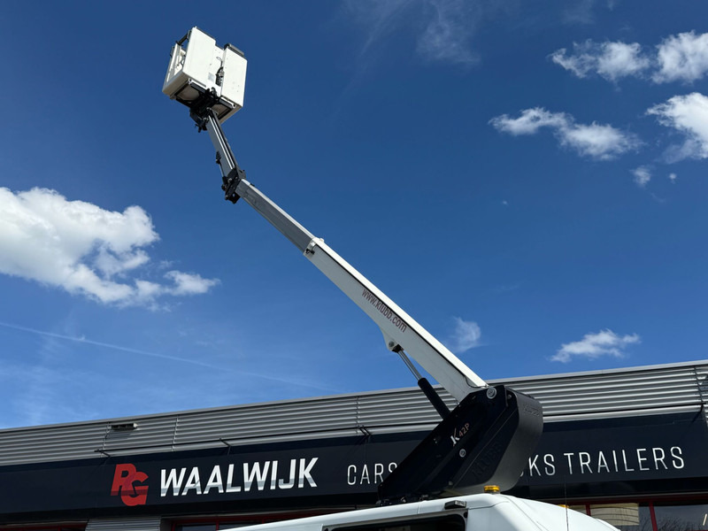 Iveco 70C15H 2 persoonslift, Electric/Hydraulic lift K 42 Hybrid - شاحنة: صور 3 Iveco 70C15H 2 persoonslift, Electric/Hydraulic lift K 42 Hybrid - شاحنة: صور 3