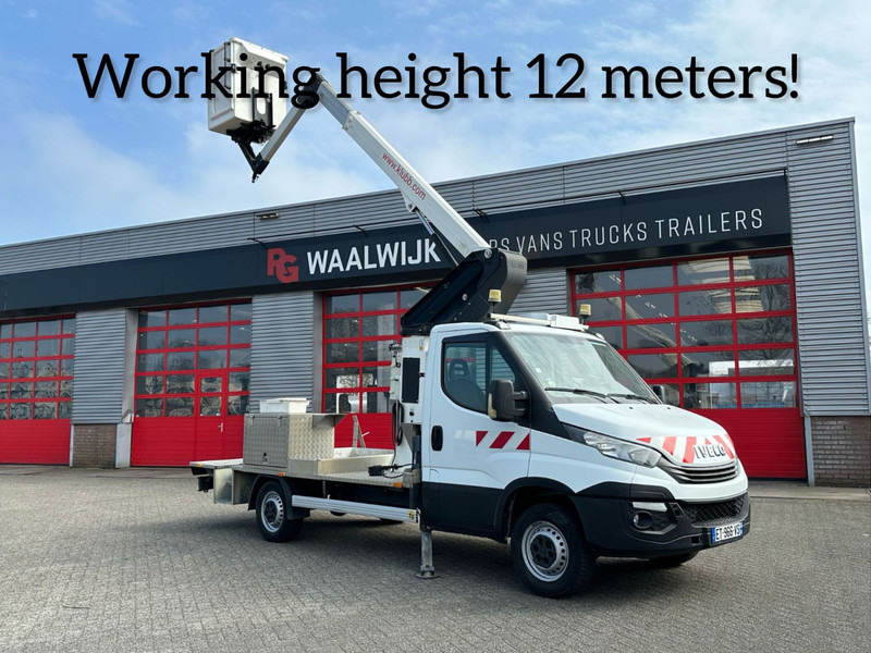 Iveco Daily 35S12 werkhoogte 12 meter APK 17-01-2026 - الشاحنات الصغيرة: صور 1 Iveco Daily 35S12 werkhoogte 12 meter APK 17-01-2026 - الشاحنات الصغيرة: صور 1