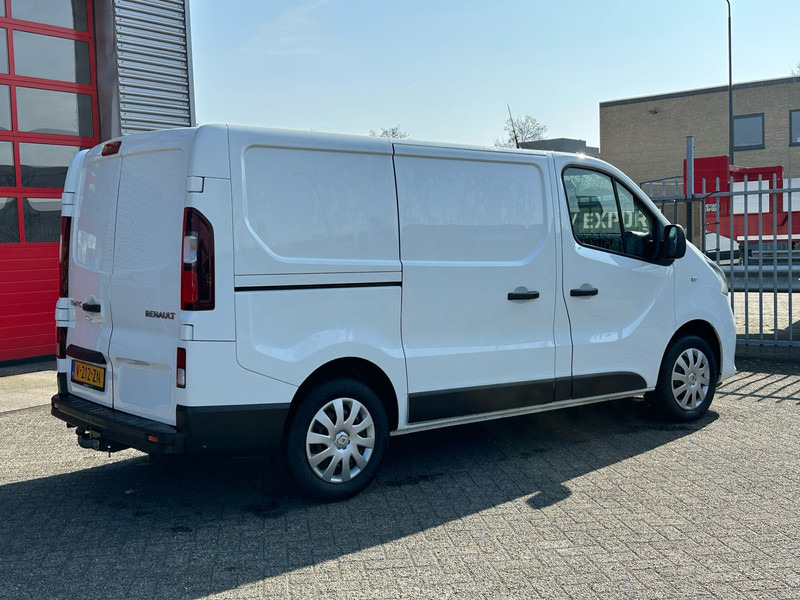 Renault Trafic 1.6 dCi T27 - فان المدمجة: صور 3 Renault Trafic 1.6 dCi T27 - فان المدمجة: صور 3
