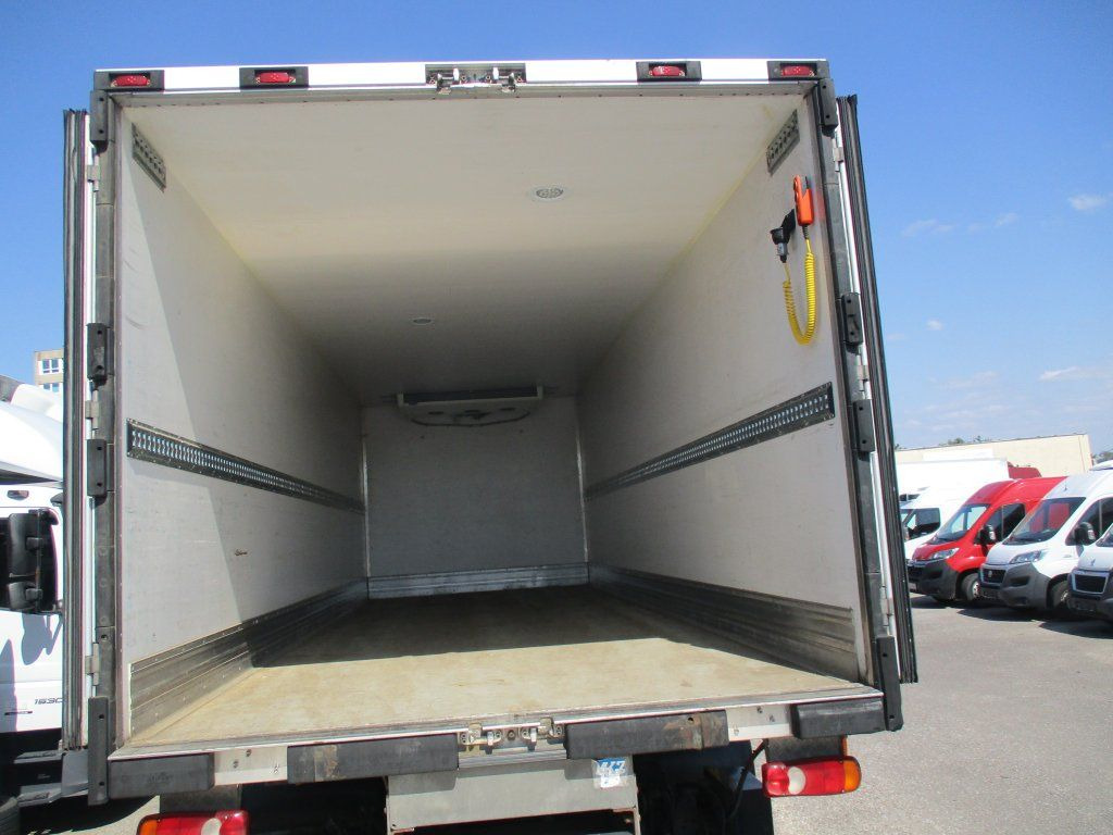 DAF LF 18.260 DAF LF 18.260 Xarios 600 - مبردة شاحنة: صور 5 DAF LF 18.260 DAF LF 18.260 Xarios 600 - مبردة شاحنة: صور 5