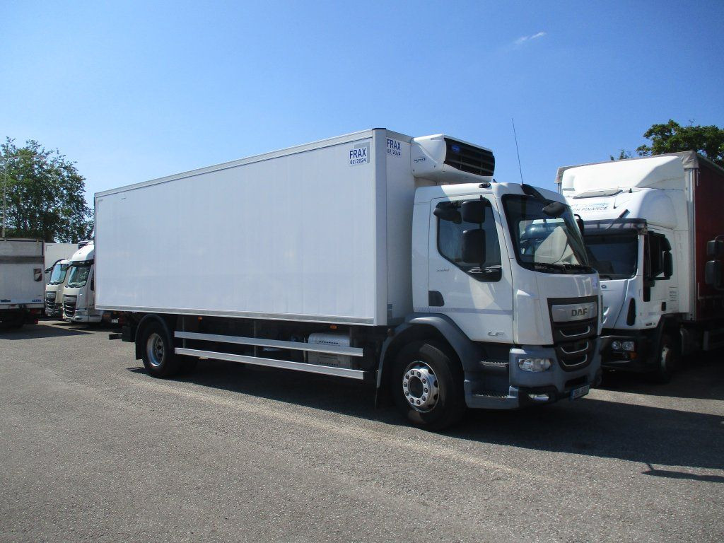 DAF LF 18.260 DAF LF 18.260 Xarios 600 - مبردة شاحنة: صور 2 DAF LF 18.260 DAF LF 18.260 Xarios 600 - مبردة شاحنة: صور 2