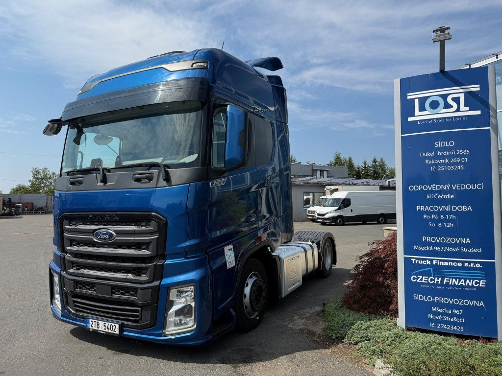 Ford F-MAX EURO 6 - شاحنة جرار: صور 1 Ford F-MAX EURO 6 - شاحنة جرار: صور 1