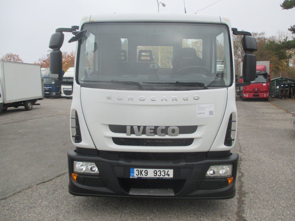 Iveco 120E Iveco 120E - شاحنة ذات الخطاف: صور 2 Iveco 120E Iveco 120E - شاحنة ذات الخطاف: صور 2