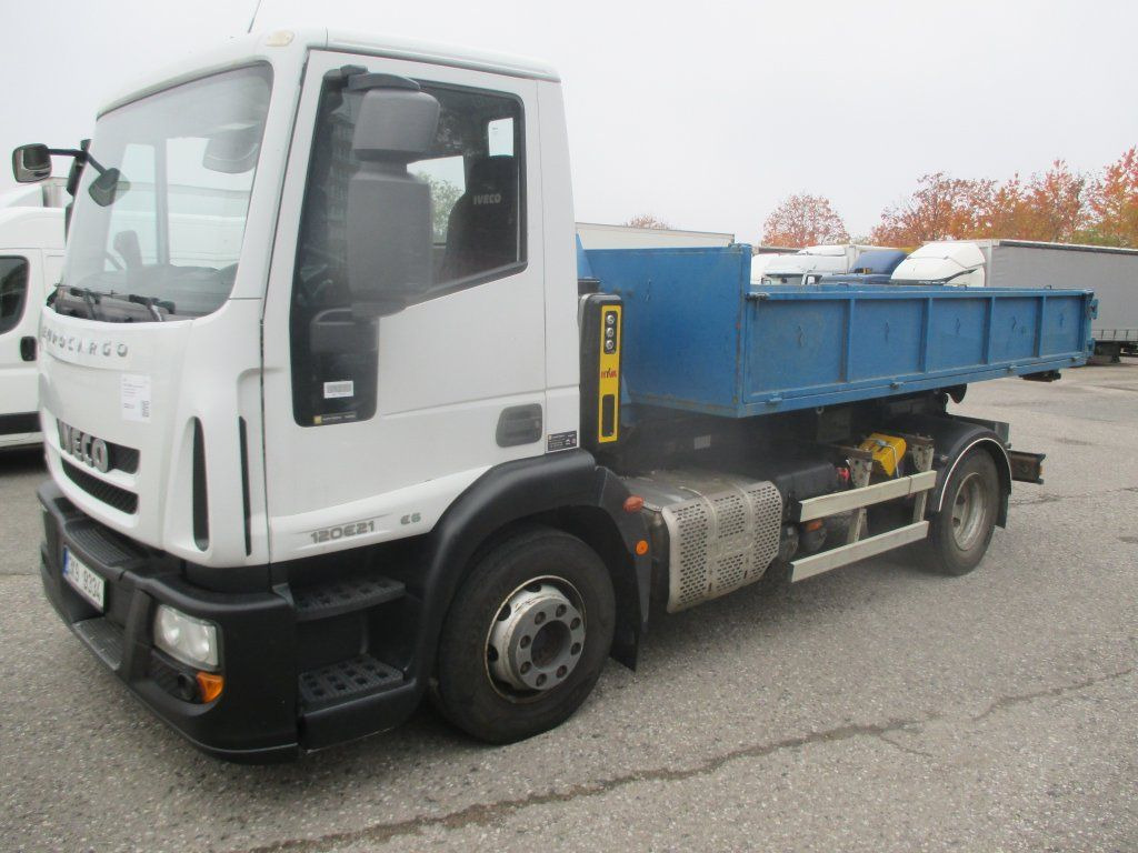 Iveco 120E Iveco 120E - شاحنة ذات الخطاف: صور 1 Iveco 120E Iveco 120E - شاحنة ذات الخطاف: صور 1