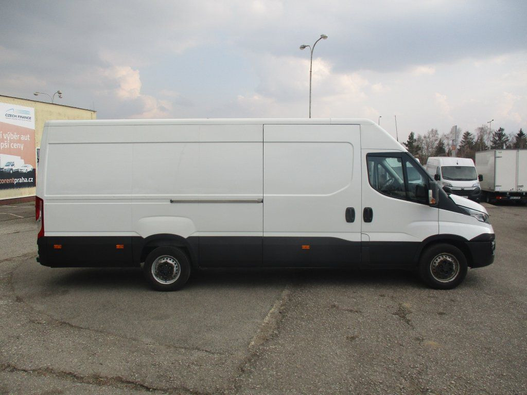 Iveco 35S16 MAXI - فان: صور 4 Iveco 35S16 MAXI - فان: صور 4