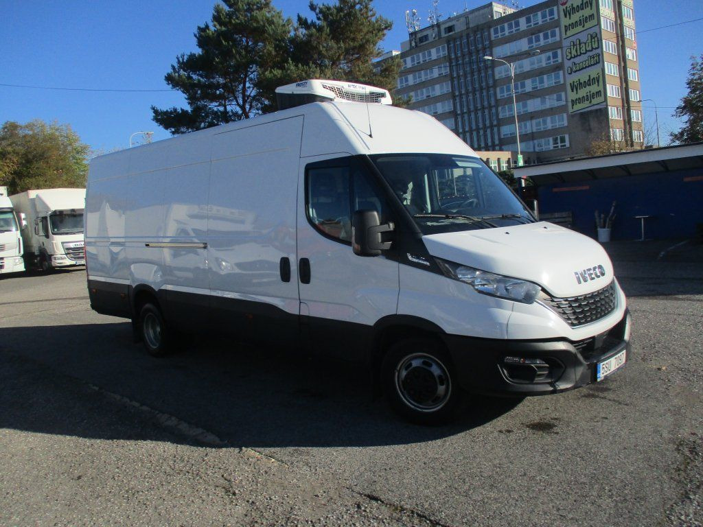 Iveco Daily 35C16 - الشاحنات الصغيرة المبردة: صور 2 Iveco Daily 35C16 - الشاحنات الصغيرة المبردة: صور 2