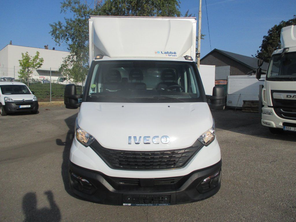 Iveco Daily 35C16 - الشاحنات الصغيرة صندوق مغلق: صور 2 Iveco Daily 35C16 - الشاحنات الصغيرة صندوق مغلق: صور 2