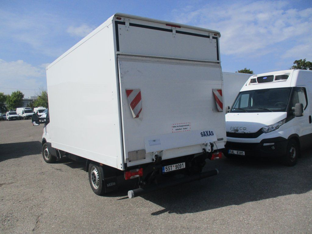 Iveco Daily 35S16 - الشاحنات الصغيرة صندوق مغلق: صور 4 Iveco Daily 35S16 - الشاحنات الصغيرة صندوق مغلق: صور 4
