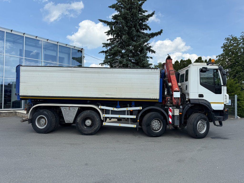 Iveco Trakker AD410 T45 8x8 + HMF 1643 Z2 - قلابات: صور 3 Iveco Trakker AD410 T45 8x8 + HMF 1643 Z2 - قلابات: صور 3