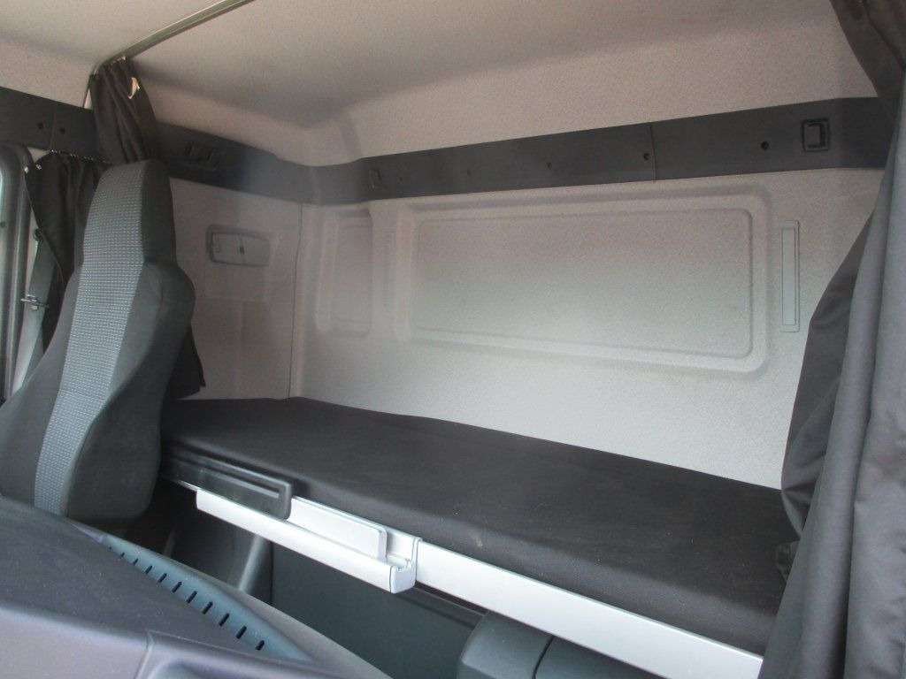 MAN TGL 12.220 - بصندوق مغلق شاحنة: صور 5 MAN TGL 12.220 - بصندوق مغلق شاحنة: صور 5