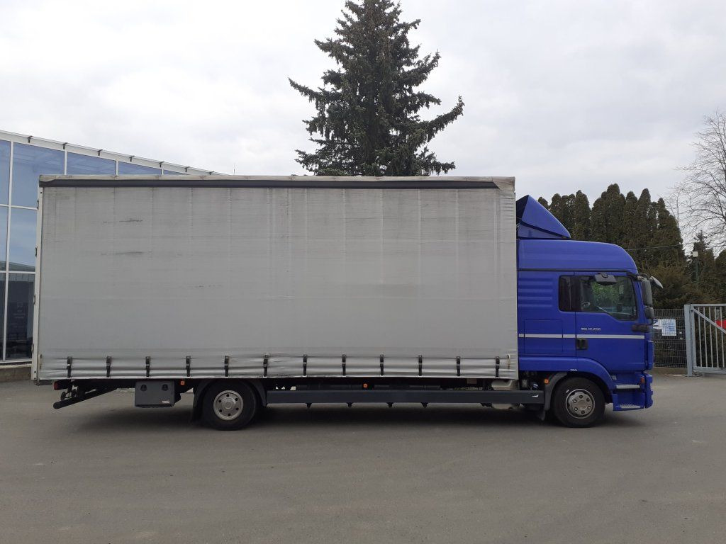 MAN TGL12.250 EURO 6 - شاحنة ستارة: صور 3 MAN TGL12.250 EURO 6 - شاحنة ستارة: صور 3