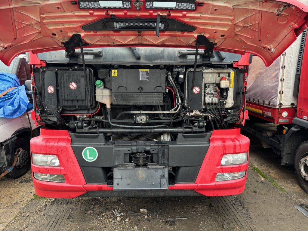 MAN TGM18.340 EURO 6 UNANGETRIEBEN - شاحنة ستارة: صور 3 MAN TGM18.340 EURO 6 UNANGETRIEBEN - شاحنة ستارة: صور 3