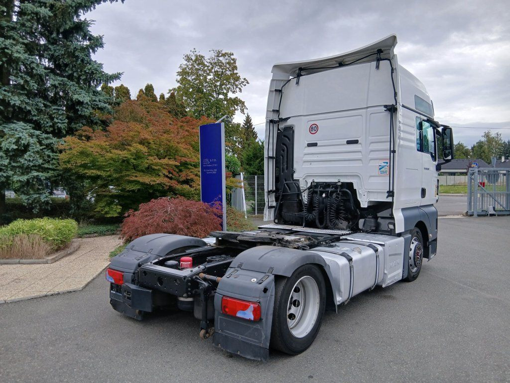 MAN TGX18.500 XXL EURO 6 MEGA/lowdeck - شاحنة جرار: صور 4 MAN TGX18.500 XXL EURO 6 MEGA/lowdeck - شاحنة جرار: صور 4